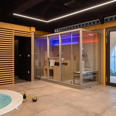 Stunning In With Kitchen Сasa de vacaciones *