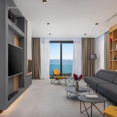 Stunning In With Kitchen *